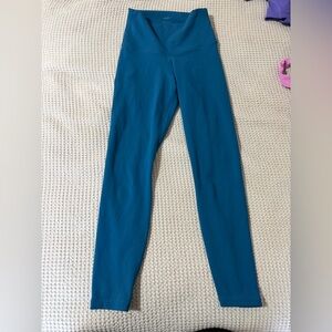 Blue Nike yoga leggings